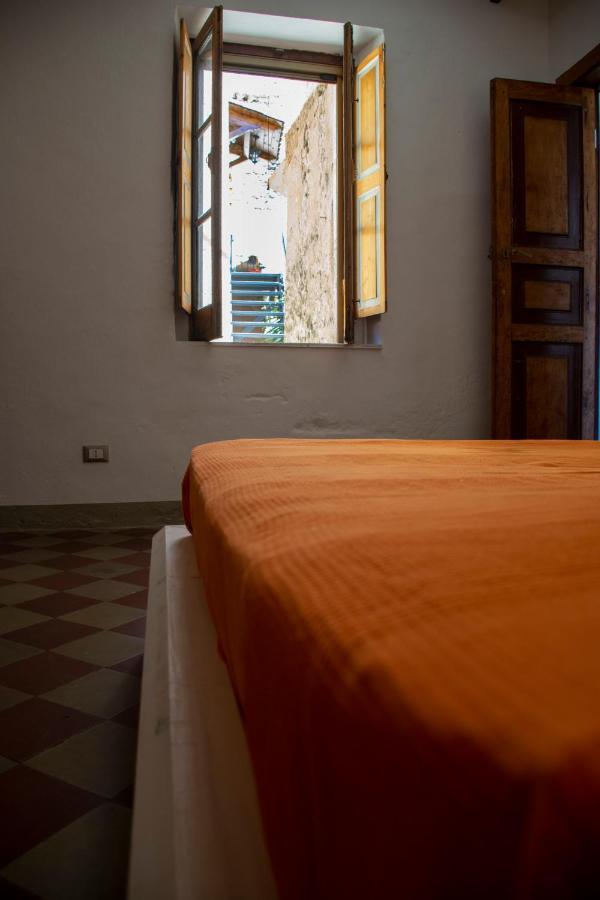 Palazzo Del Diplomatico Villa Belmonte Calabro Ngoại thất bức ảnh